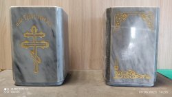 Урна для праха из мрамора
